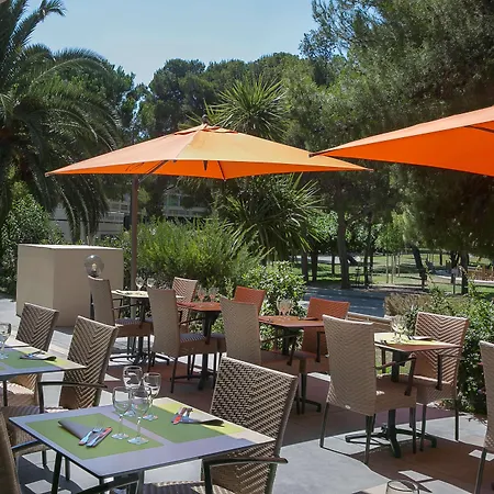 Otel Western Des Thermes - Les Bains Sete