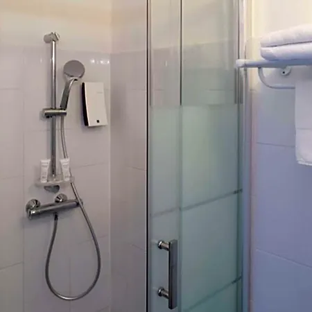 Western Des Thermes - Les Bains Sete 3*