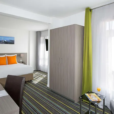 호텔 Western Des Thermes - Les Bains Sete 3*