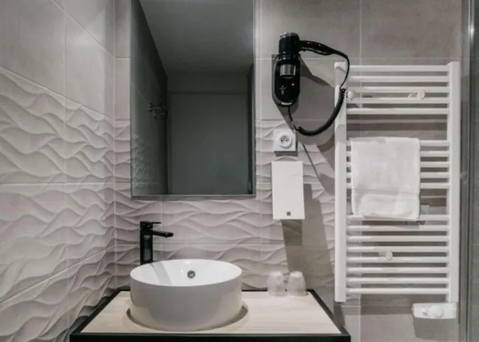 Western Des Thermes - Les Bains Sete 3*